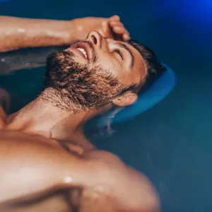 Convalescence des sportifs blessés , récupération musculaire et préparation mentale grâce à l'isolation sensorielle en cocon de Flottaison au Centre SOA à BRIVE LA GAILLARDE.